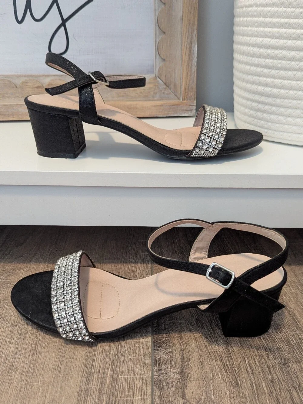 DB Studio Women's Black Silver Crystal Rhinestone Block Heels Sandals Size 9